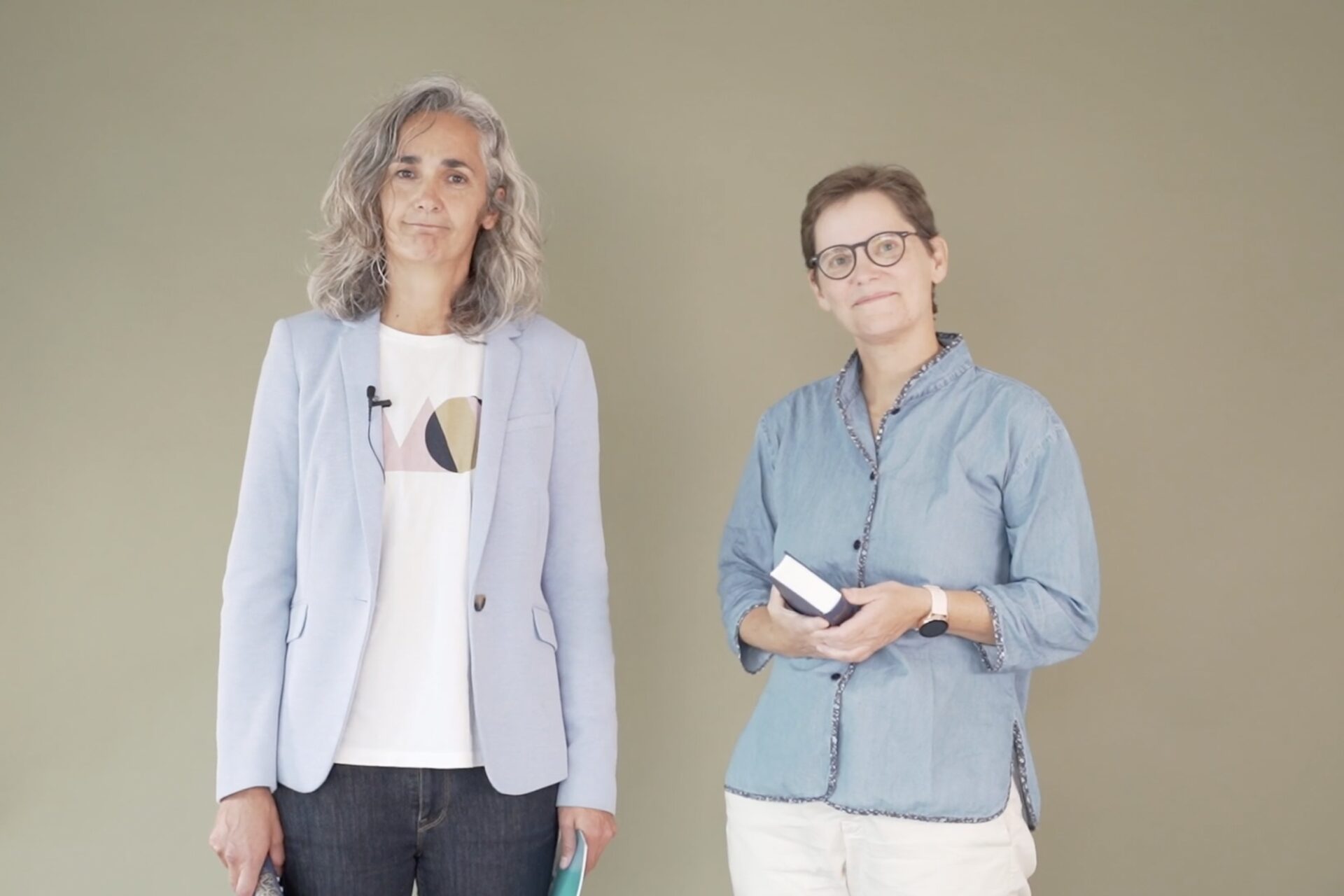 Kathrine B & Anette K fortæller om fællessang